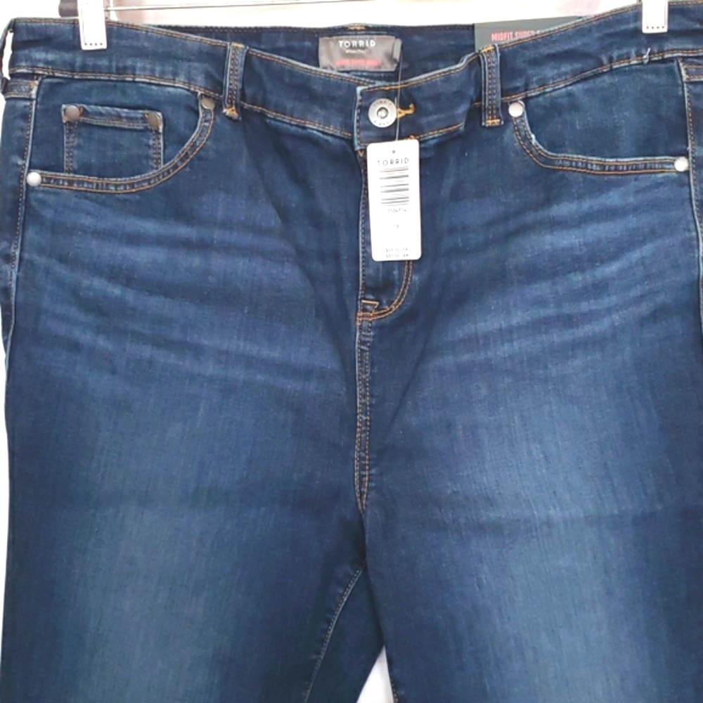 NWT Torrid Jeans - Picture 2 of 10